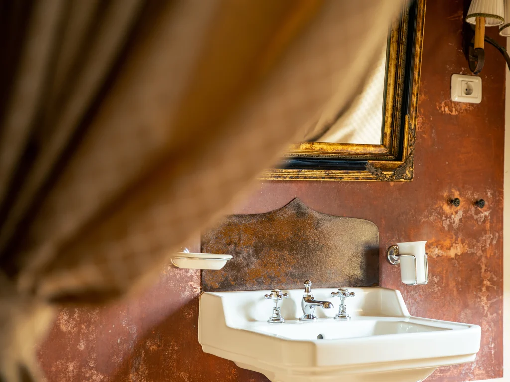 The Klementina Room