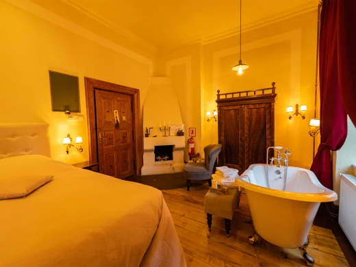 The Etelka Room