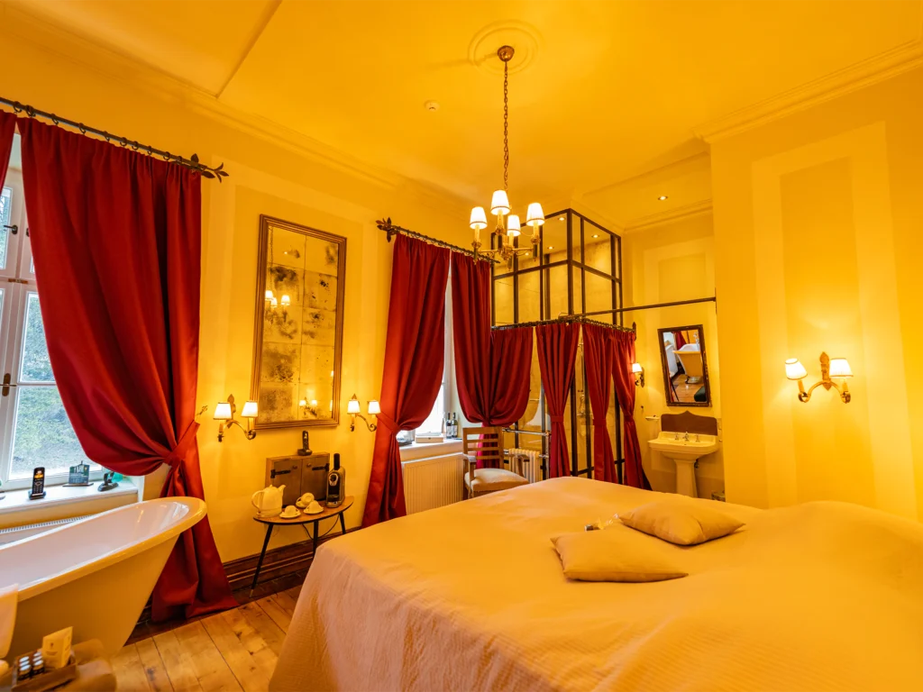 The Etelka Room