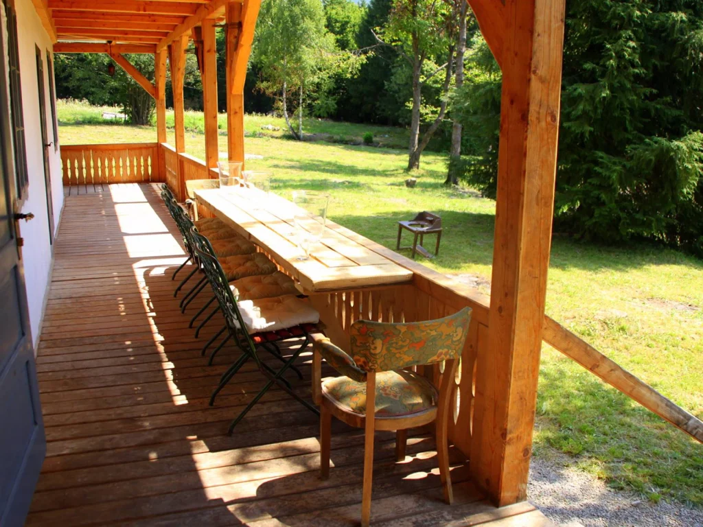 Dobrica Hunting Lodge